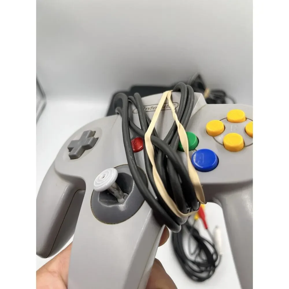 Nintendo 64 N64 Console Bundle Complete with 1 Official Controller & OEM Cords